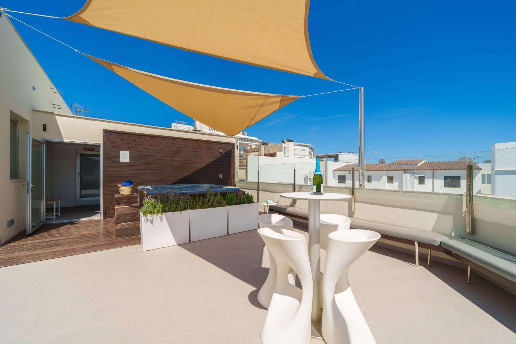 Mar Calma Hotel Puerto Pollensa Exterior foto